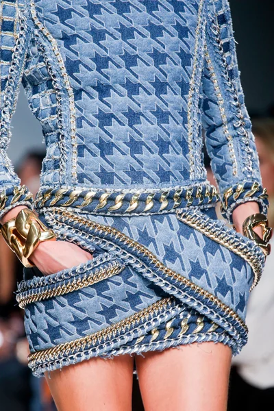 Look 56